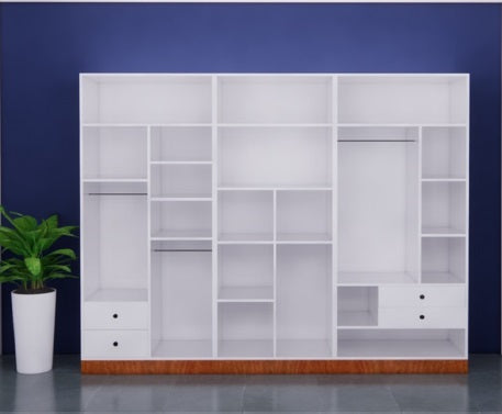 IOB 3 Door Sliding wardrobe